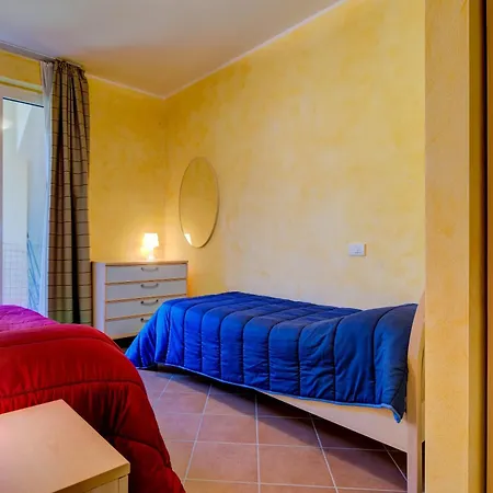 Apartment Azzurro Padenghe sul Garda