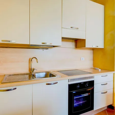 Azzurro Apartment Padenghe sul Garda